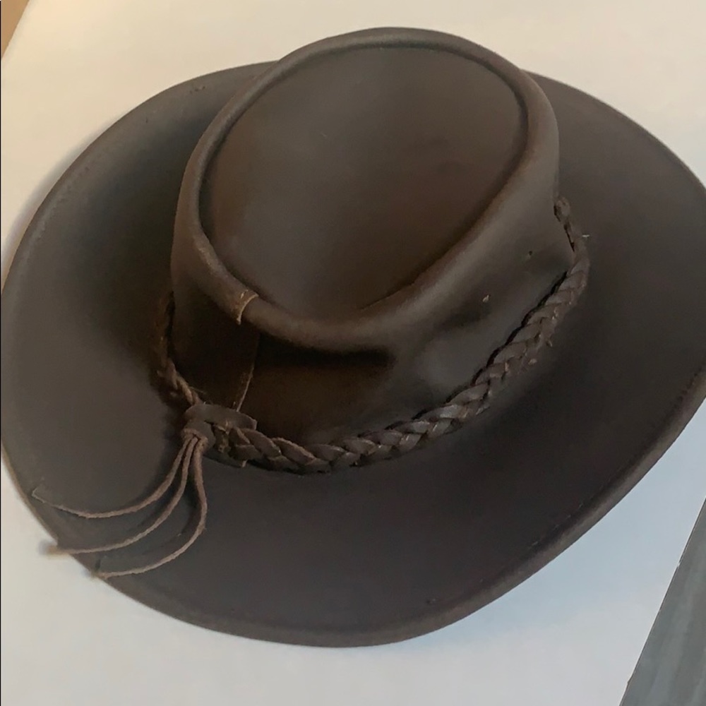 Genuine Leather Minnetonka Outback Hat